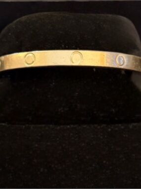Gold-Tone bangle- Circle Accent Bracelet